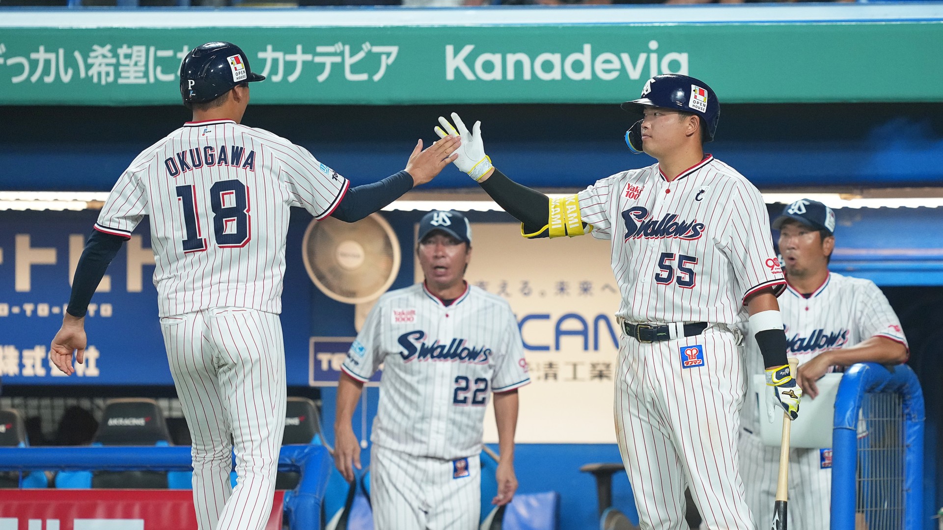 ヤクルトが村上宗隆と北村恵吾のホームランなどで快勝、奥川恭伸は7回1