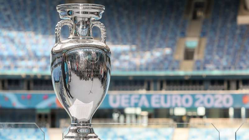 EM UEFA Euro Pokal Trophy