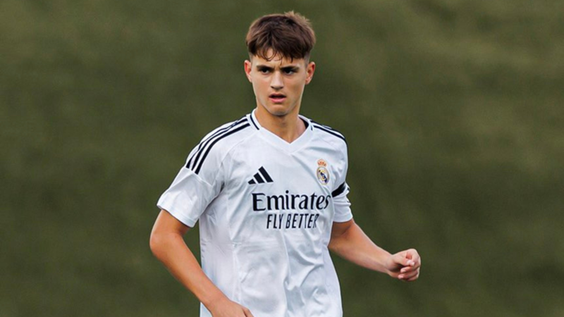 ¿Quién es Diego Aguado y cómo el juega el defensa central titular con el Real Madrid ante la Deportiva Minera?