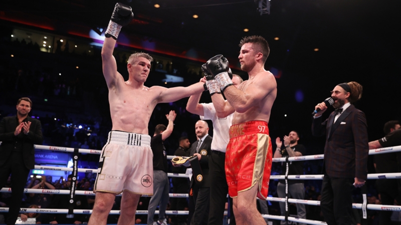 Liam Smith mostró su clase al detener al valiente Anthony Fowler