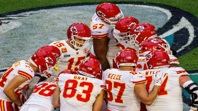 How to Watch Chiefs vs. Cardinals NFL Preseason Game Online: TV Channel,  Streaming, Time