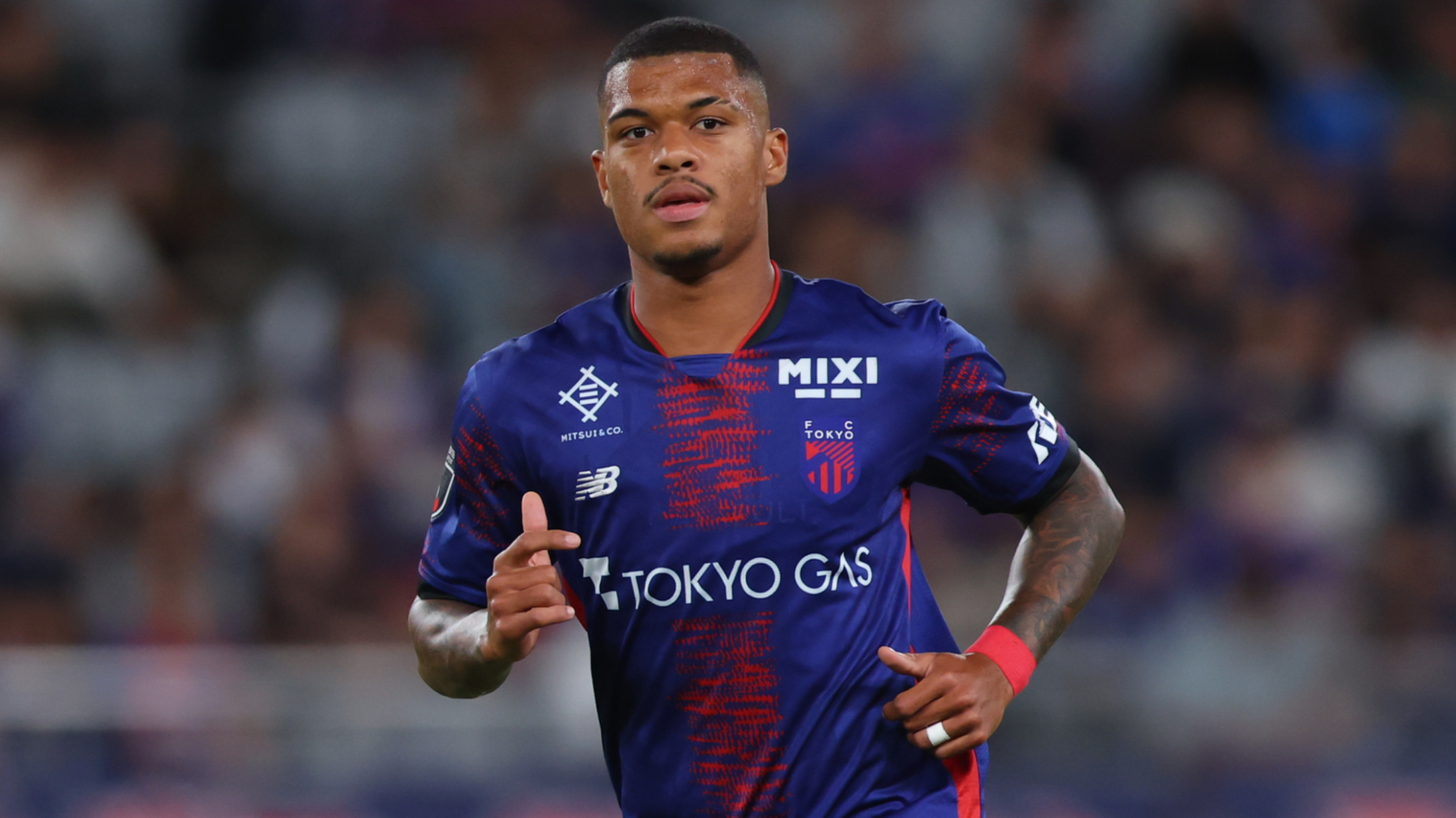 柏レイソルが2023シーズンの背番号を発表。新加入の高嶺朋樹は5