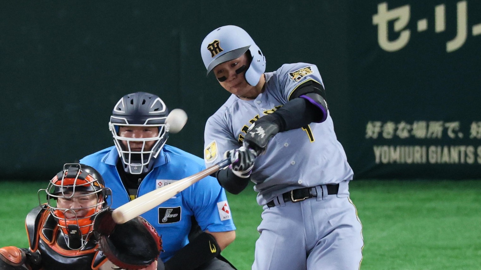 ソフトバンクが山川穂高の3ランなどで逆転勝ち、オリックスは中継ぎ陣