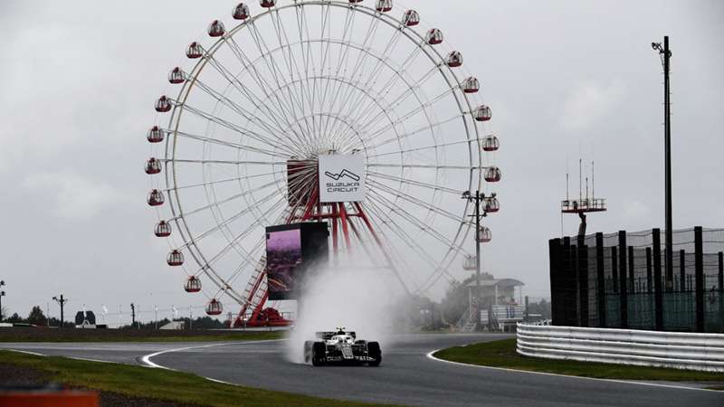 3年ぶり日本GPのFP1、雨の中で最速はアロンソ！サインツ、ルクレールが続く…初の母国GP角田裕毅は19番手｜F1