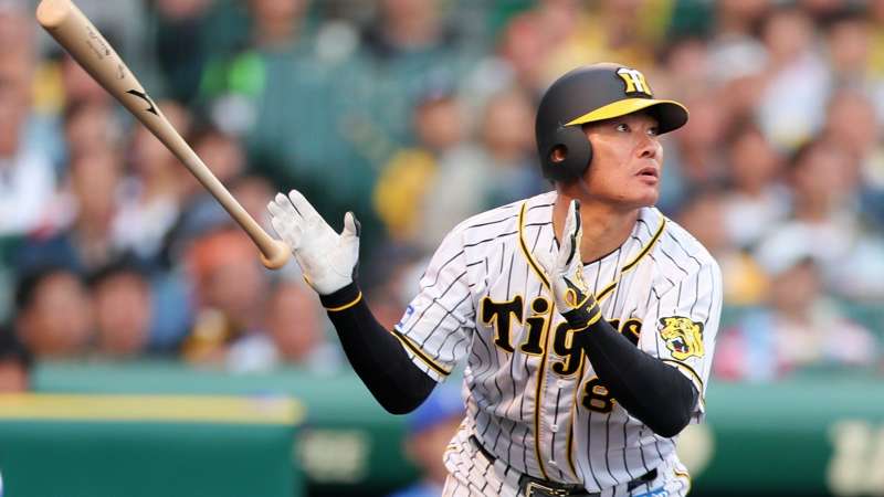 阪神公式youtubeが福留孝介の迫力ある打撃練習を公開 本塁打に思わず両手でガッツポーズ Dazn News 日本