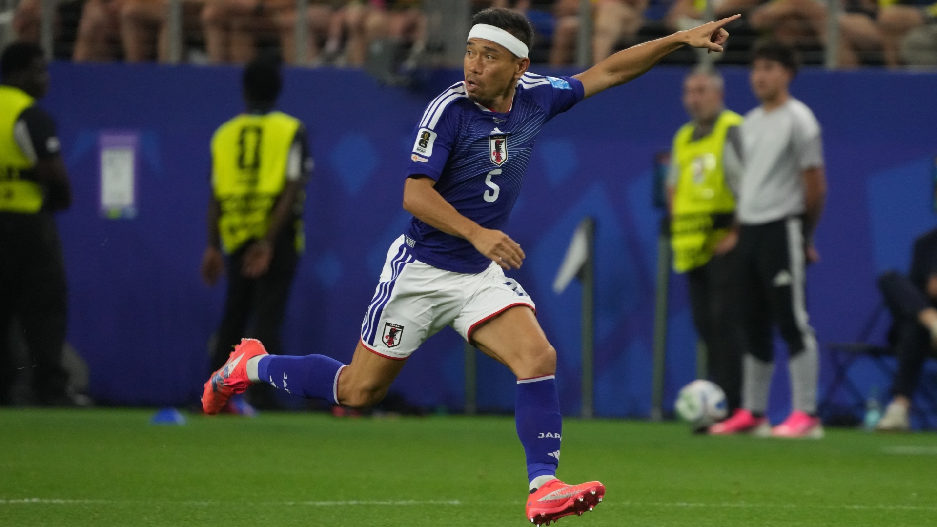 エヴァートン 2020/21  ハメス ロドリゲス 注目選手】ハメス・ロドリゲス｜エヴァートン | DAZN News JP
