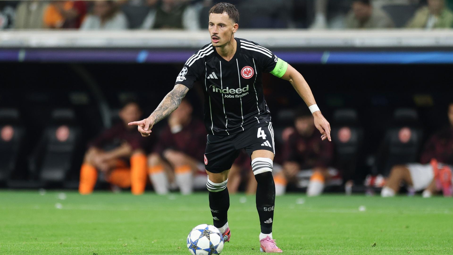 wo wird teilnehmer: sc freiburg gegen eintracht frankfurt übertragen