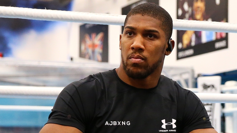 Anthony Joshua says Lennox Lewis is 'a clown'; Lewis responds