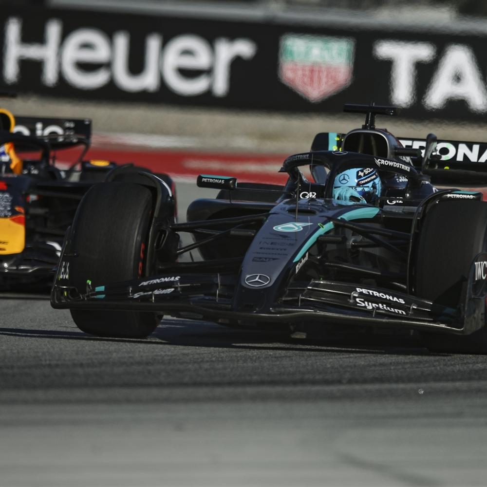 スペインGP終盤フェルスタッペンがラッセルに意図的衝突…中野信治氏