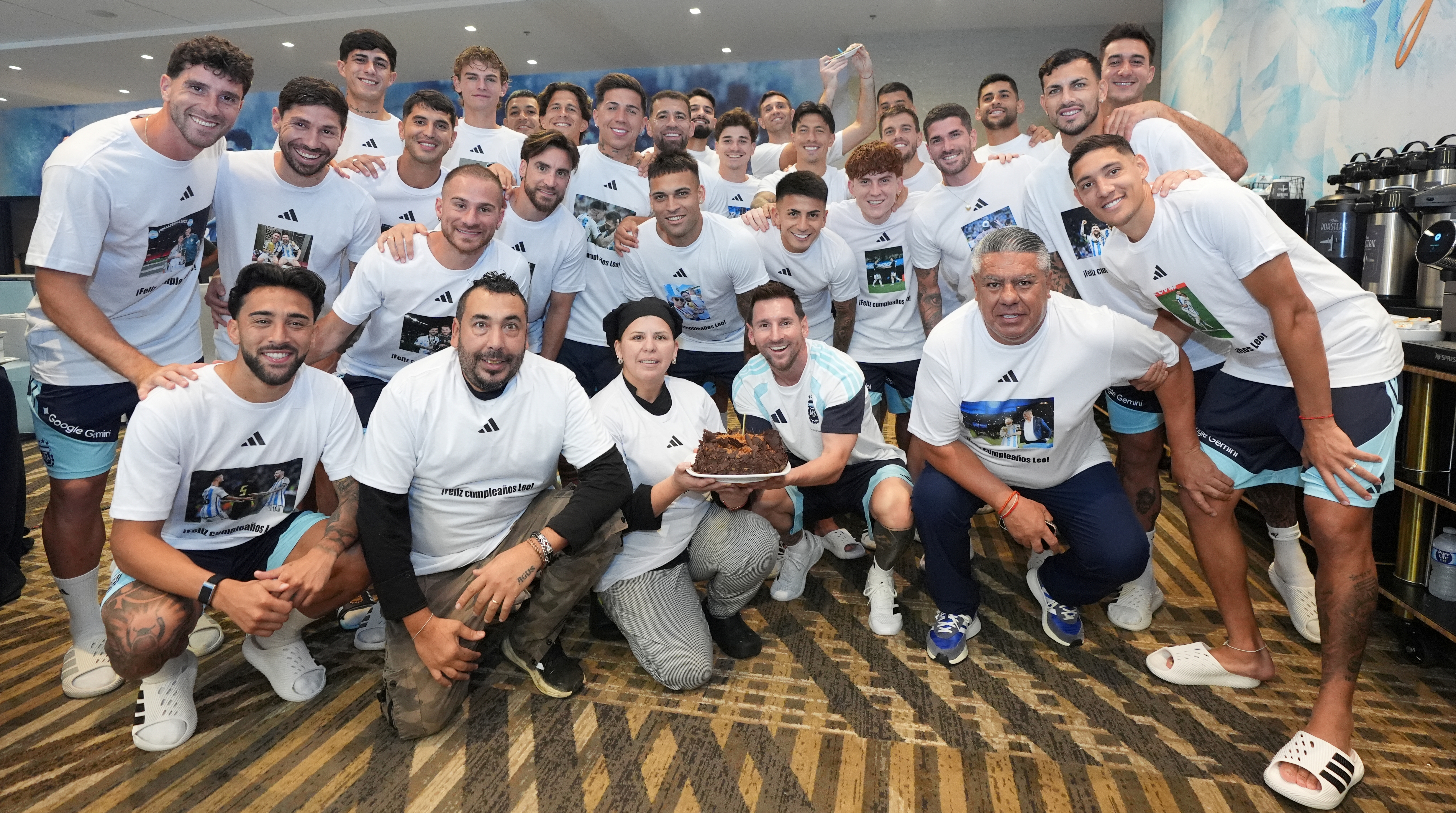 北中米W杯】祝39歳！アルゼンチン代表メンバーがメッシの誕生日を祝福