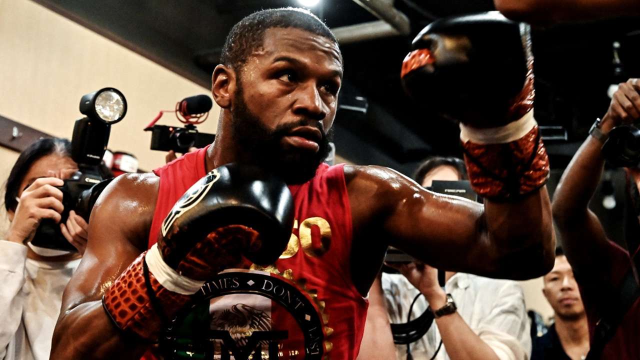 朝倉未来vsメイウェザーのファイトマネーは 那須川天心戦超えも 超rizin ライジン Dazn配信外 Dazn News 日本 朝倉未来vsメイウェザーのファイトマネーは 那須川天心戦超えも 超rizin ライジン Dazn配信外 Dazn News 日本