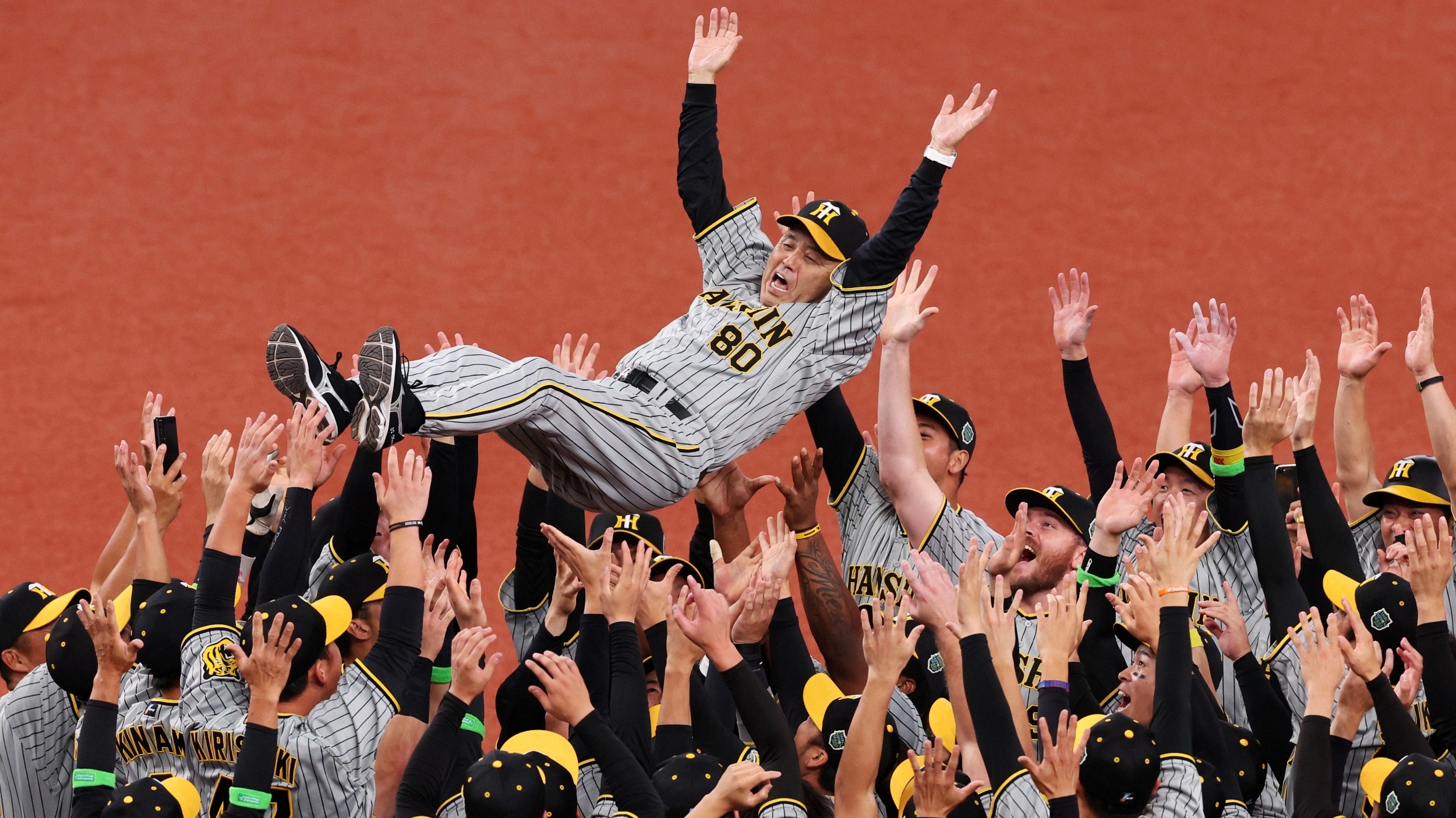 阪神が38年ぶりの日本一達成、オリックスは連覇ならず｜プロ野球結果