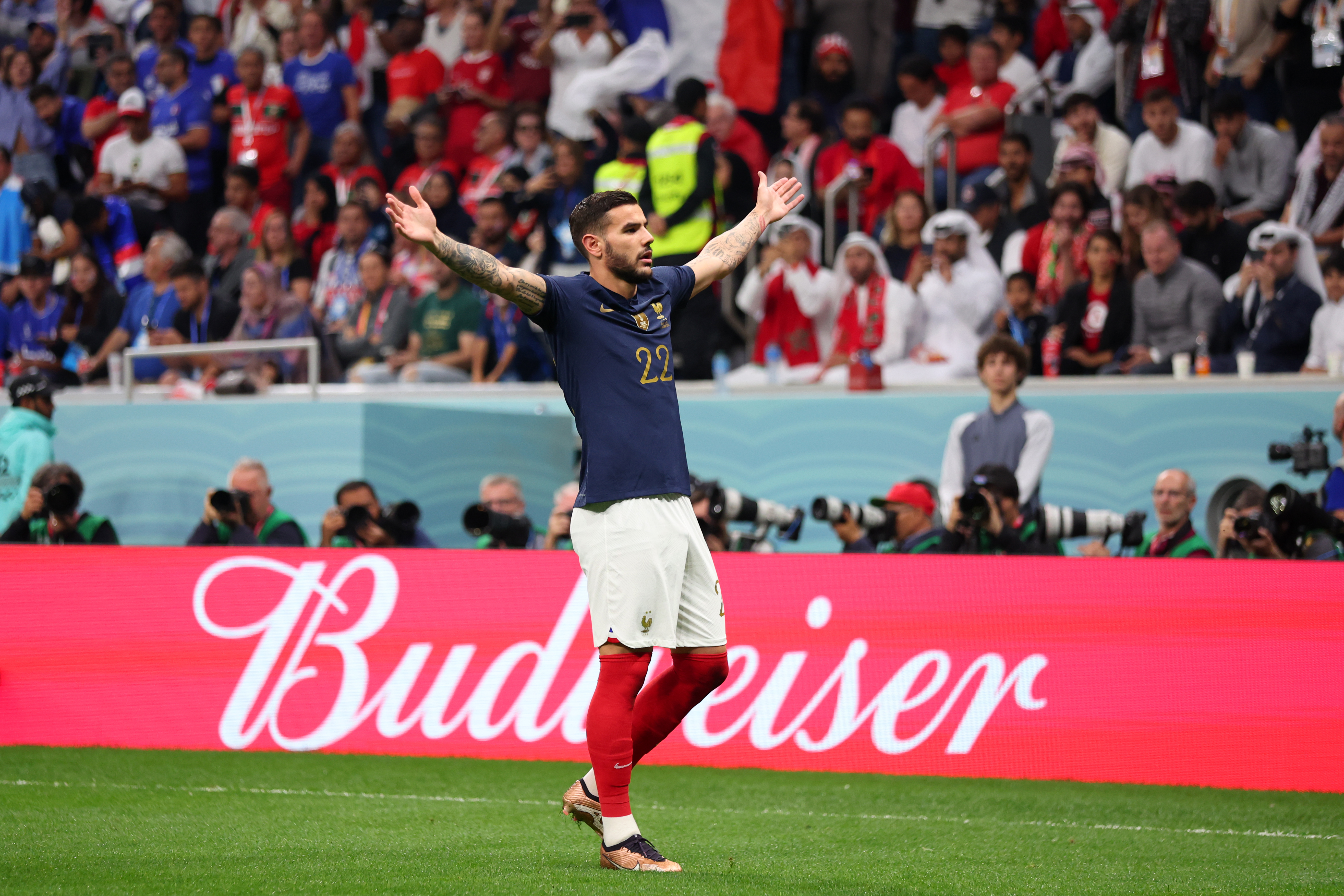 Theo Hernandez, Francia