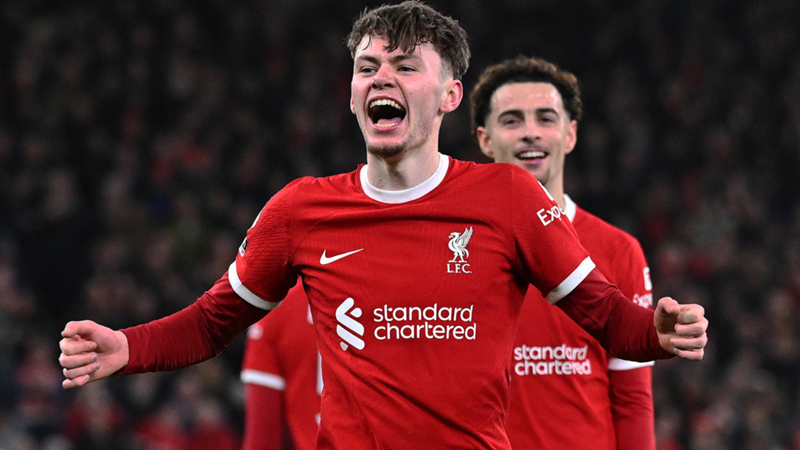 ¿Quién es y cómo juega Conor Bradley? El nuevo 'Alexander Arnold' de la cantera del Liverpool que asombra en la Primer League