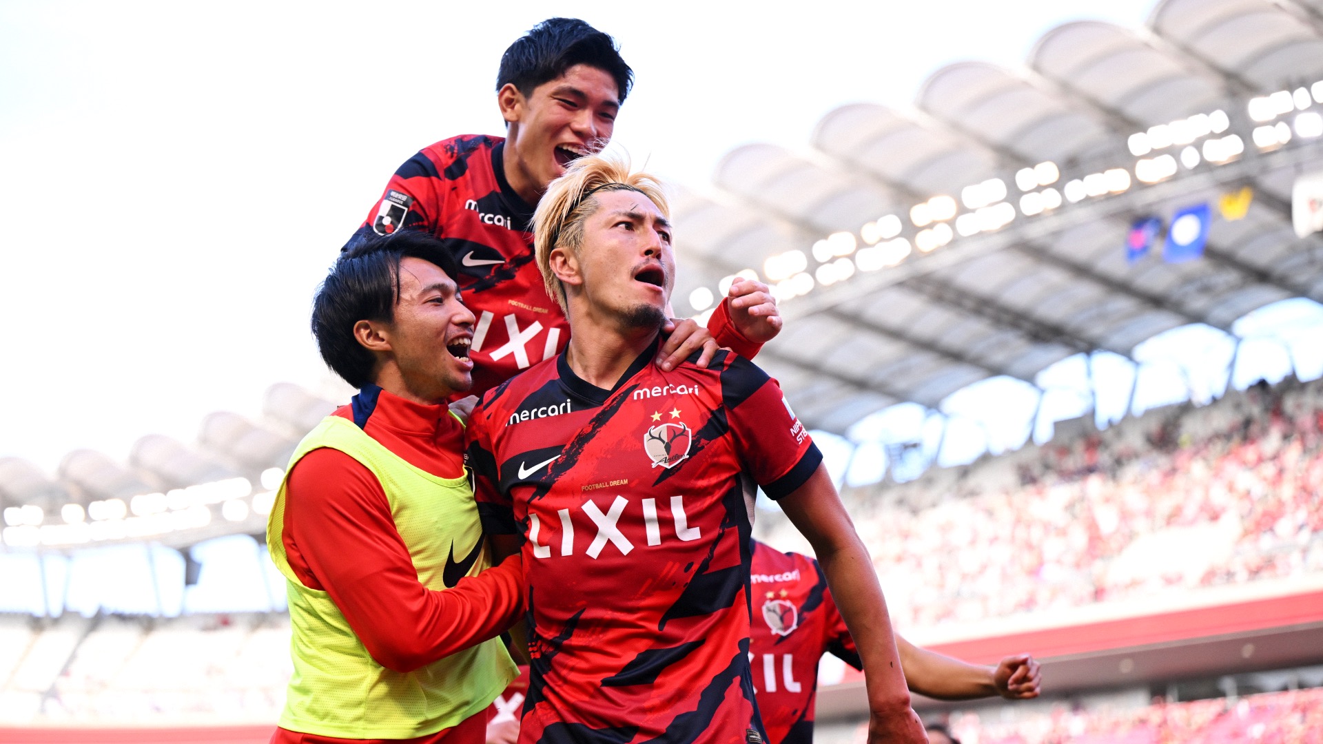 動画】後半に鈴木優磨と師岡柊生がゴールを奪取。鹿島がFC東京を下して