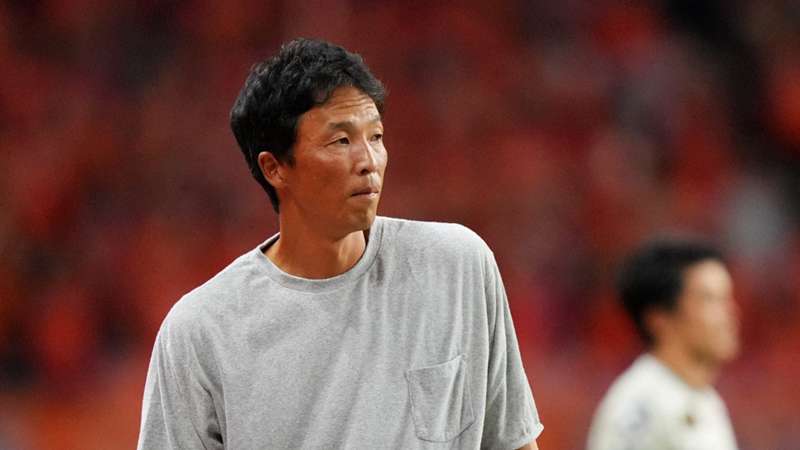 湘南、山口智監督の来季続投を発表「常に自分たちと向き合いチャレンジし続ける」 ｜ Jリーグ