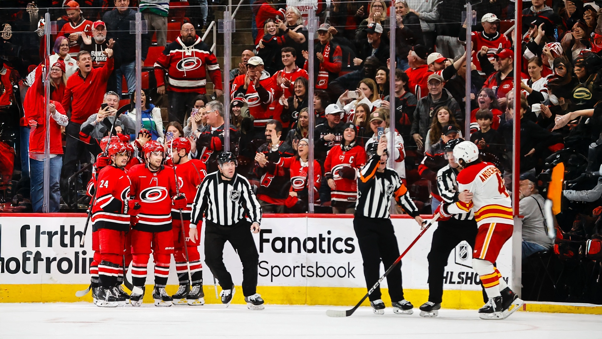 nhl-power-rankings-thru-december-1-2025-avalanche-remain-on-top-of