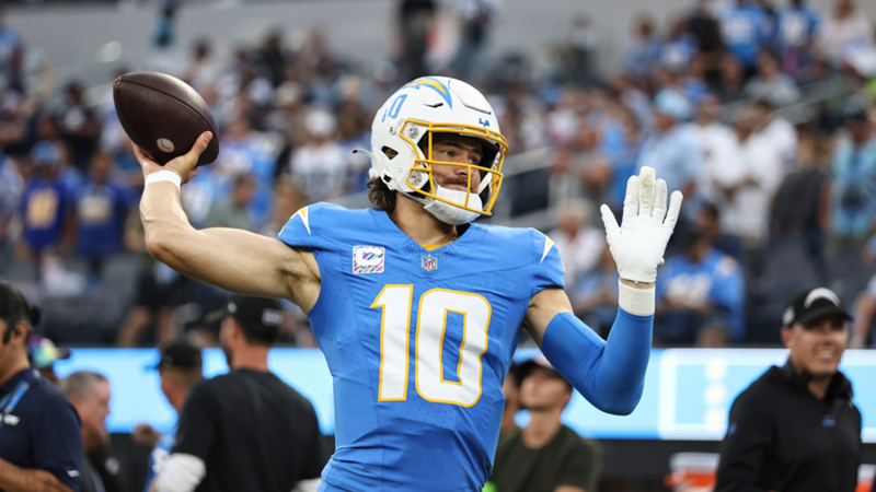 What time is the Los Angeles Chargers vs. Baltimore Ravens game tonight? Channel, streaming options, how to watch