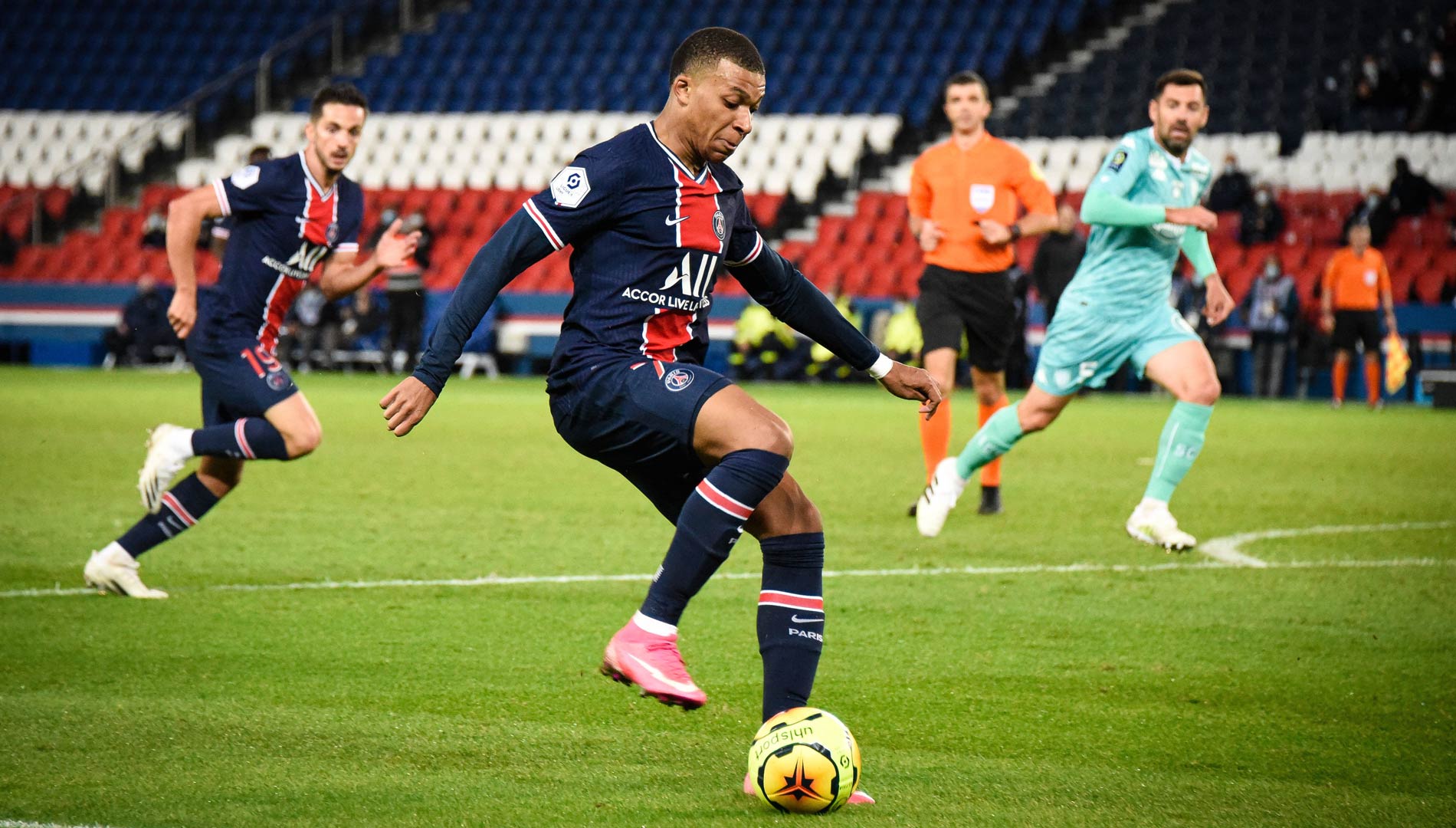 Nimes Vs Psg Heute Live Ligue 1 Im Tv Und Livestream Sehen Dazn News Deutschland