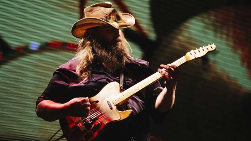 Chris Stapleton Sings the National Anthem at Super Bowl LVII 