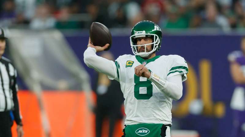 Aaron Rodgers cleared for New York Jets to face Buffalo Bills after ankle injury scare