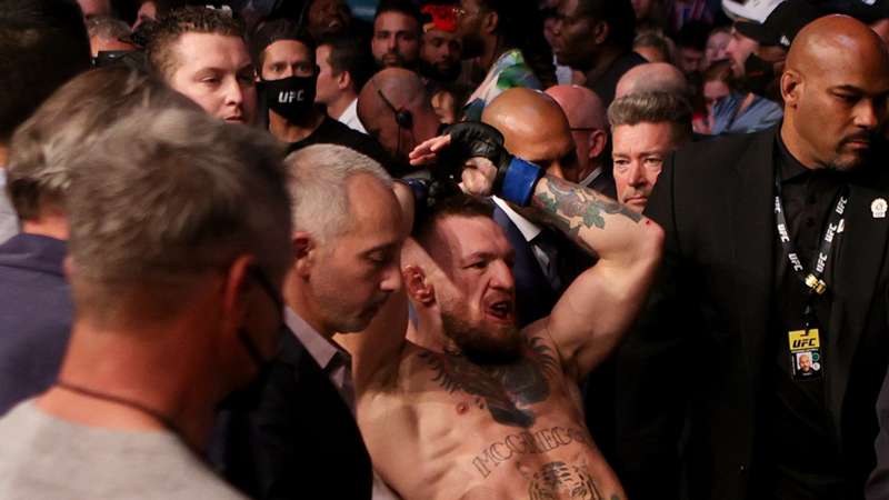 Conor Mcgregor Did Call The Stretcher Twitter Reacts To Ufc 264 Dazn News Canada Conor Mcgregor Did Call The Stretcher Twitter Reacts To Ufc 264 Dazn News Canada