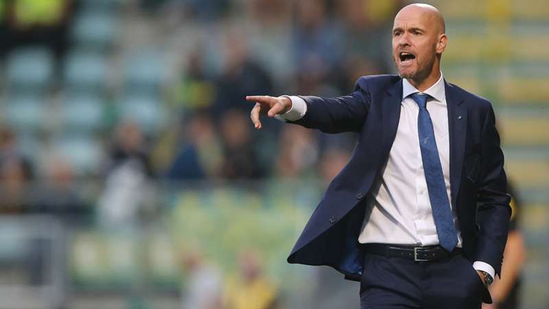 What can Erik ten Hag do to fix Manchester United?