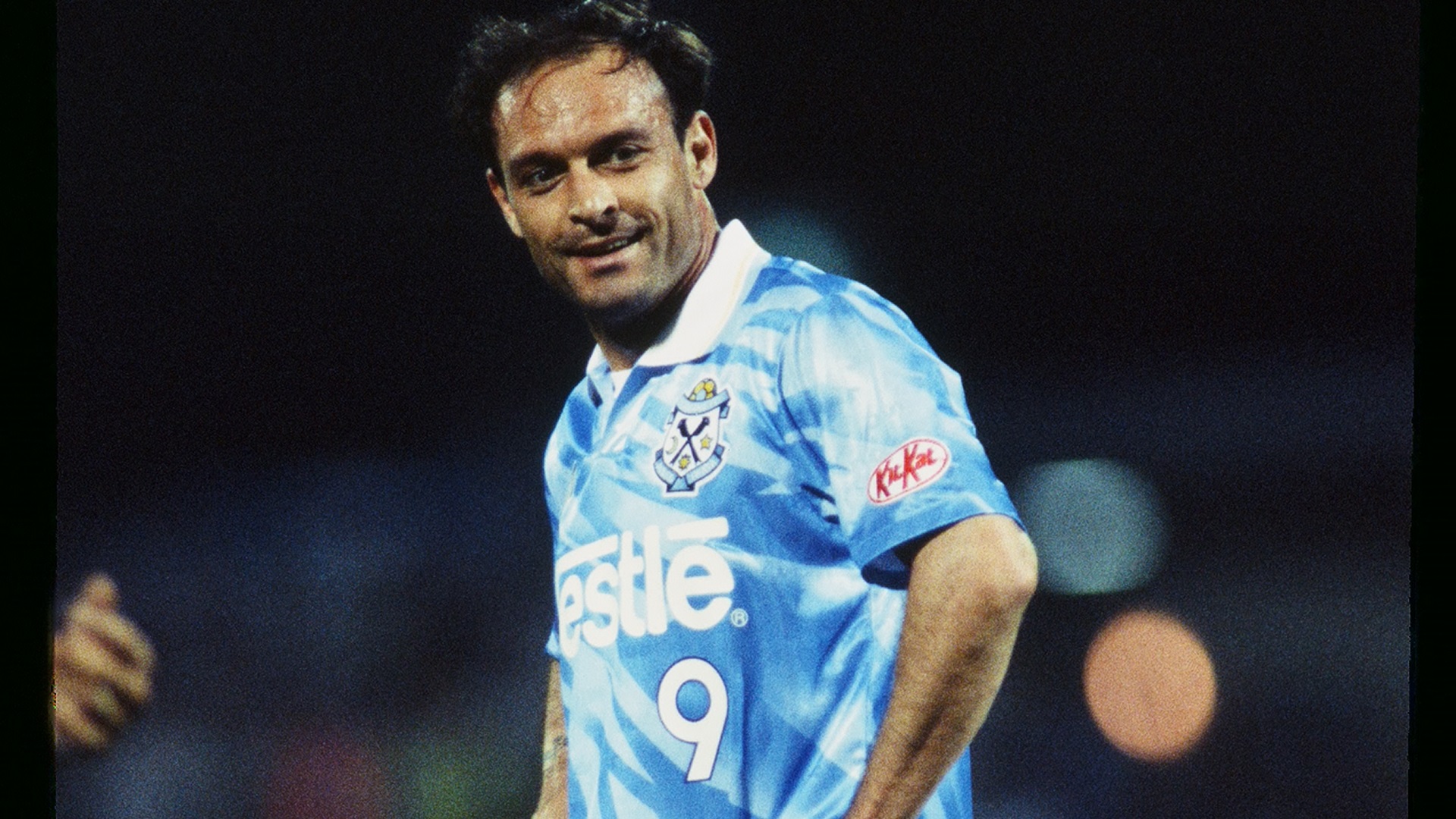 さらば偉大なる“トト”…磐田がスキラッチ氏を偲ぶ追悼活動を実施「彼が