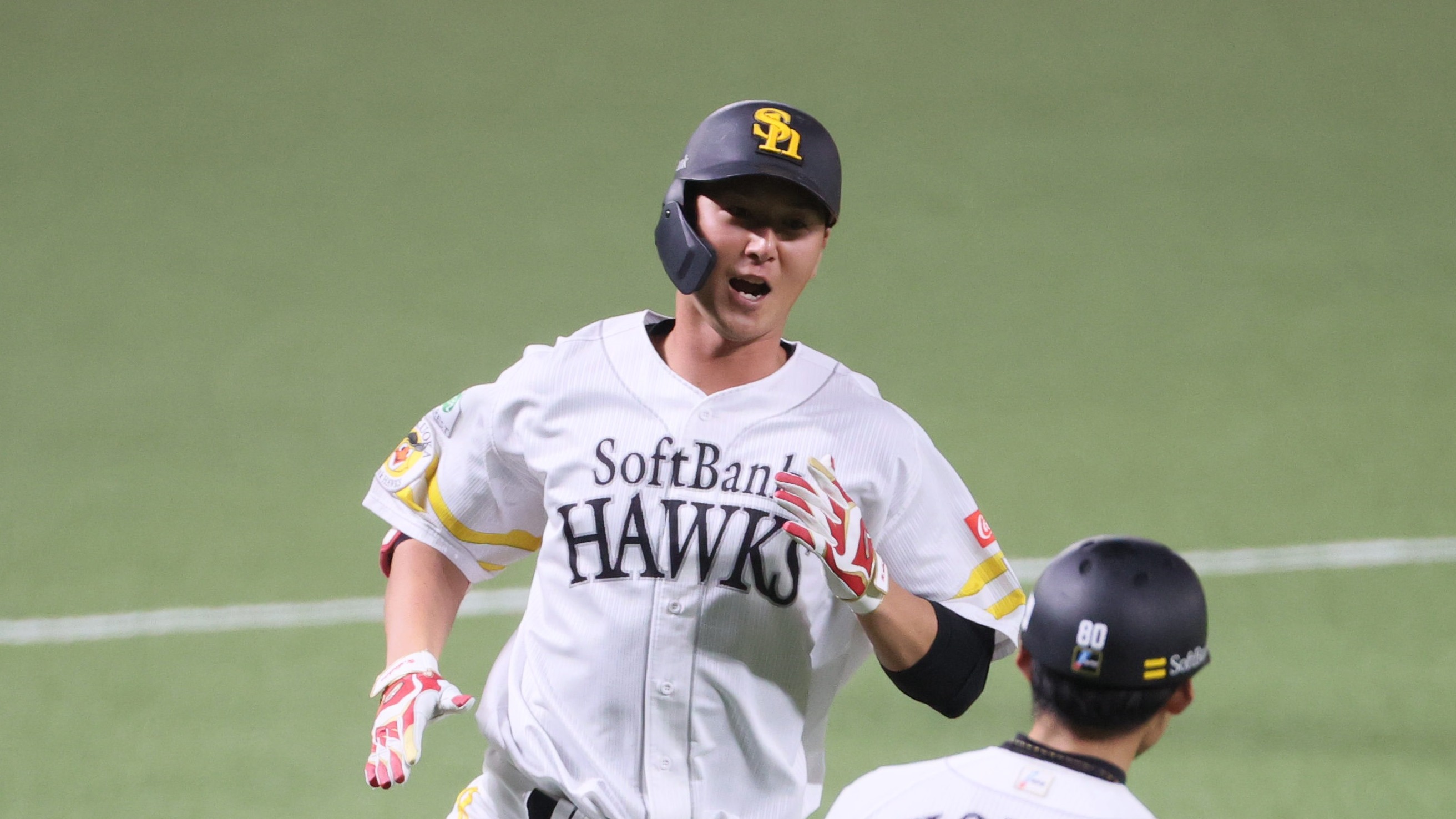 ソフトバンク 秋広優人 支給 実使用 リストバンド アシックス ソフトバンク・秋広優人が先制弾、上沢直之が好投しヤクルトに快勝