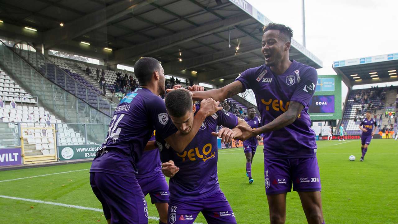 日本人選手結果 鈴木武蔵が日本人対決で2ゴールも ベルギーリーグ第10節 Dazn News 日本