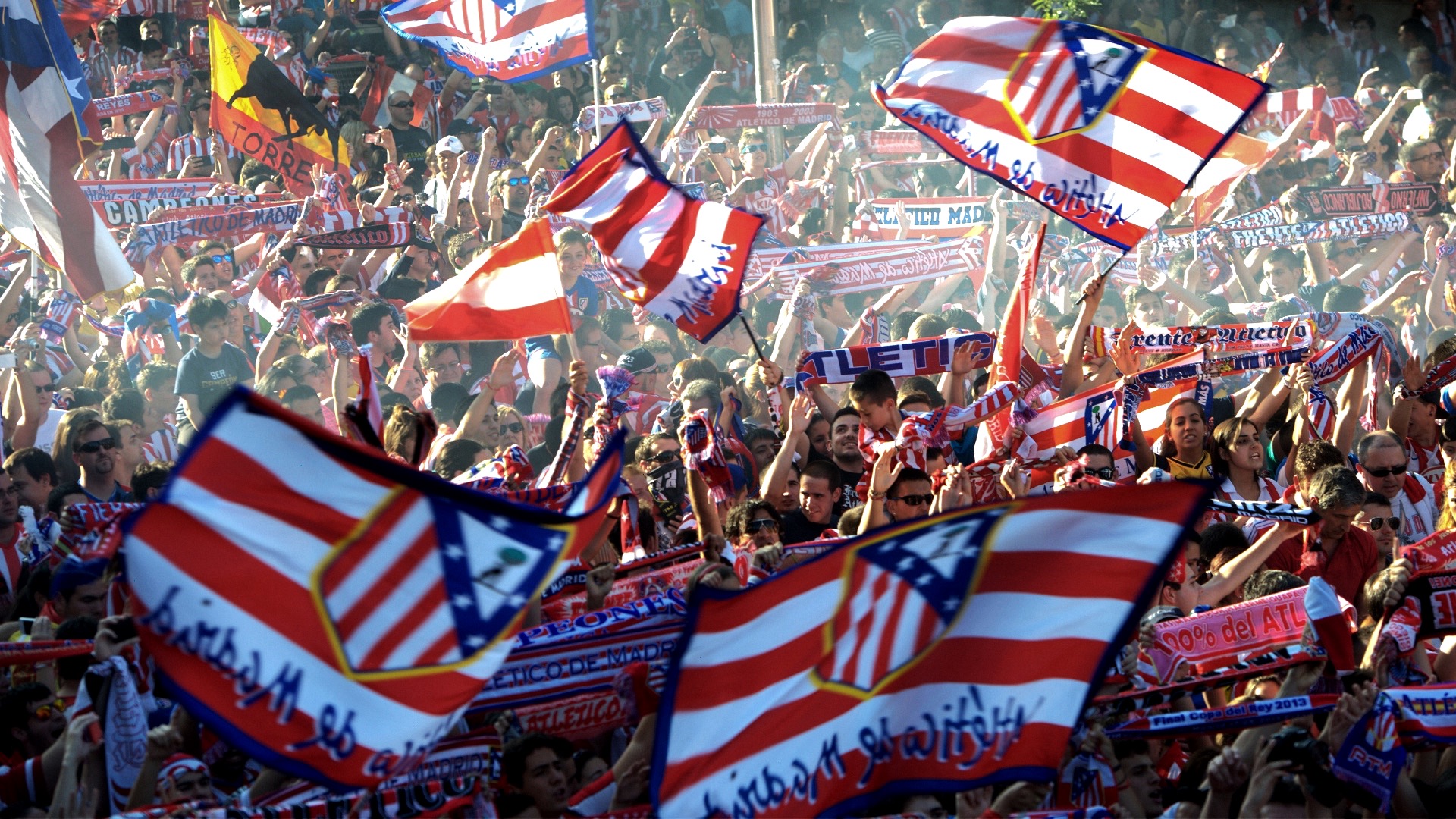 アトレティコ、マドリード（Ｈ）１７/１８ 選手支給 ＥＬ決勝 セット (L)ATLETICO アトレティコ アトレチコ la liga優勝Tシャツ