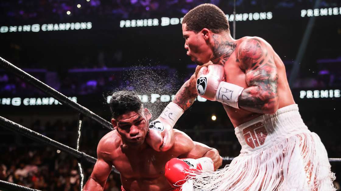 Gervonta Davis wins WBA lightweight title with 12thround TKO of