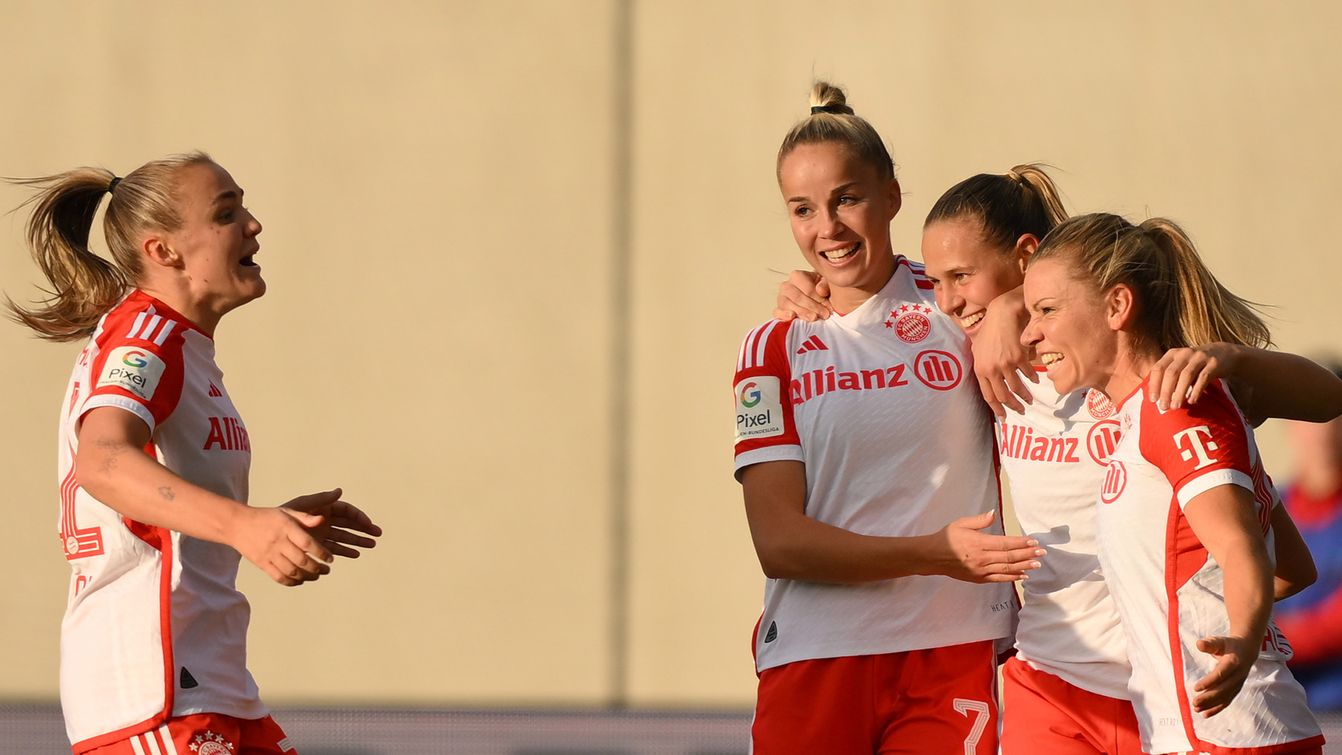 FC Bayern München Frauen 05112023