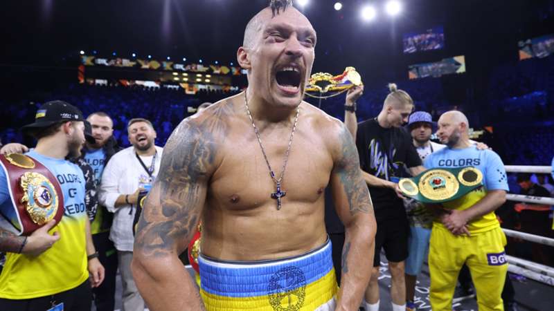 Oleksandr Usyk reacts to Frank Warren's knockout prediction ahead of Daniel Dubois fight