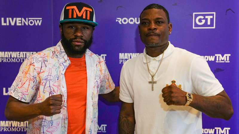 Floyd Mayweather goes the full distance against Don Moore in dominant display