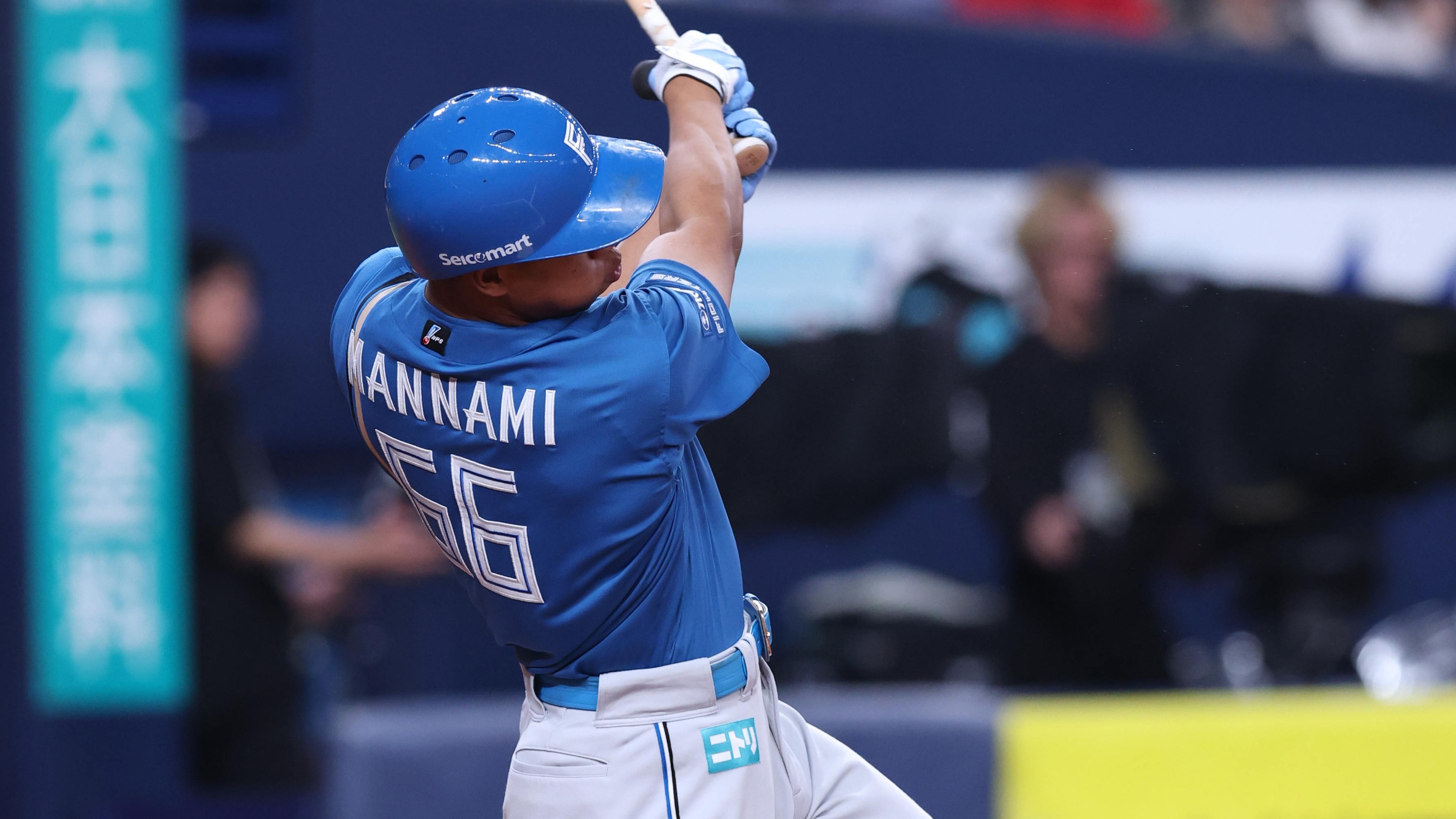 楽天銀次が現役引退を表明 今後はアンバサダーに｜プロ野球