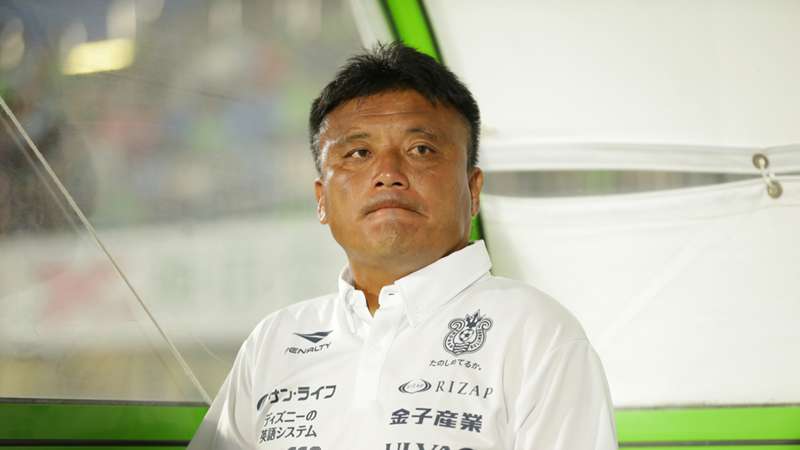 京都サンガF.C.が曺貴裁氏の来季招聘を発表。パワハラ問題で昨季湘南ベルマーレ指揮官退任