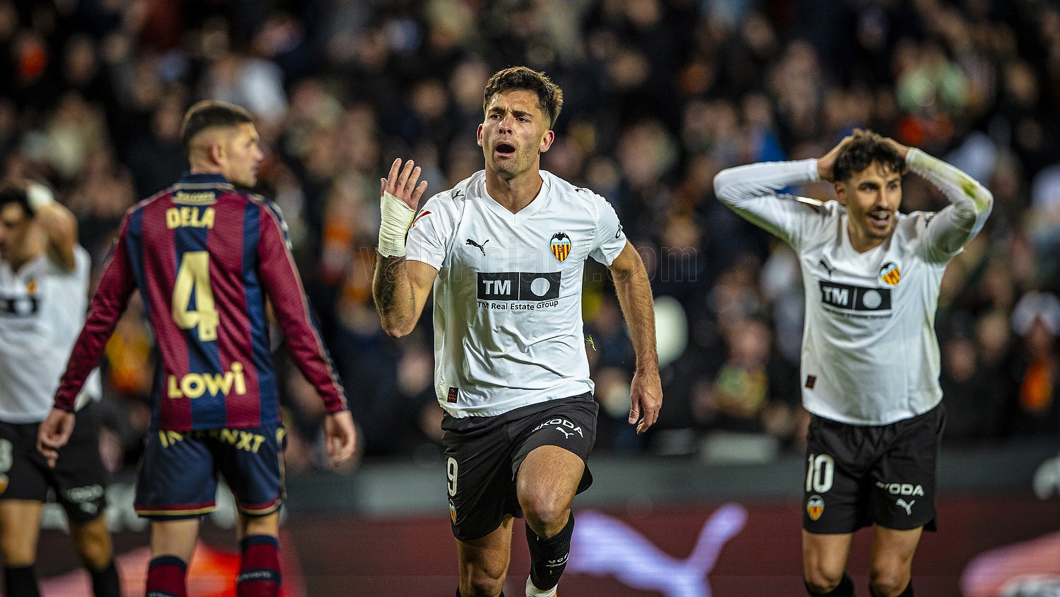 VÍDEO | Hugo Duro y su golazo de chilena en el derbi ante el Levante ...