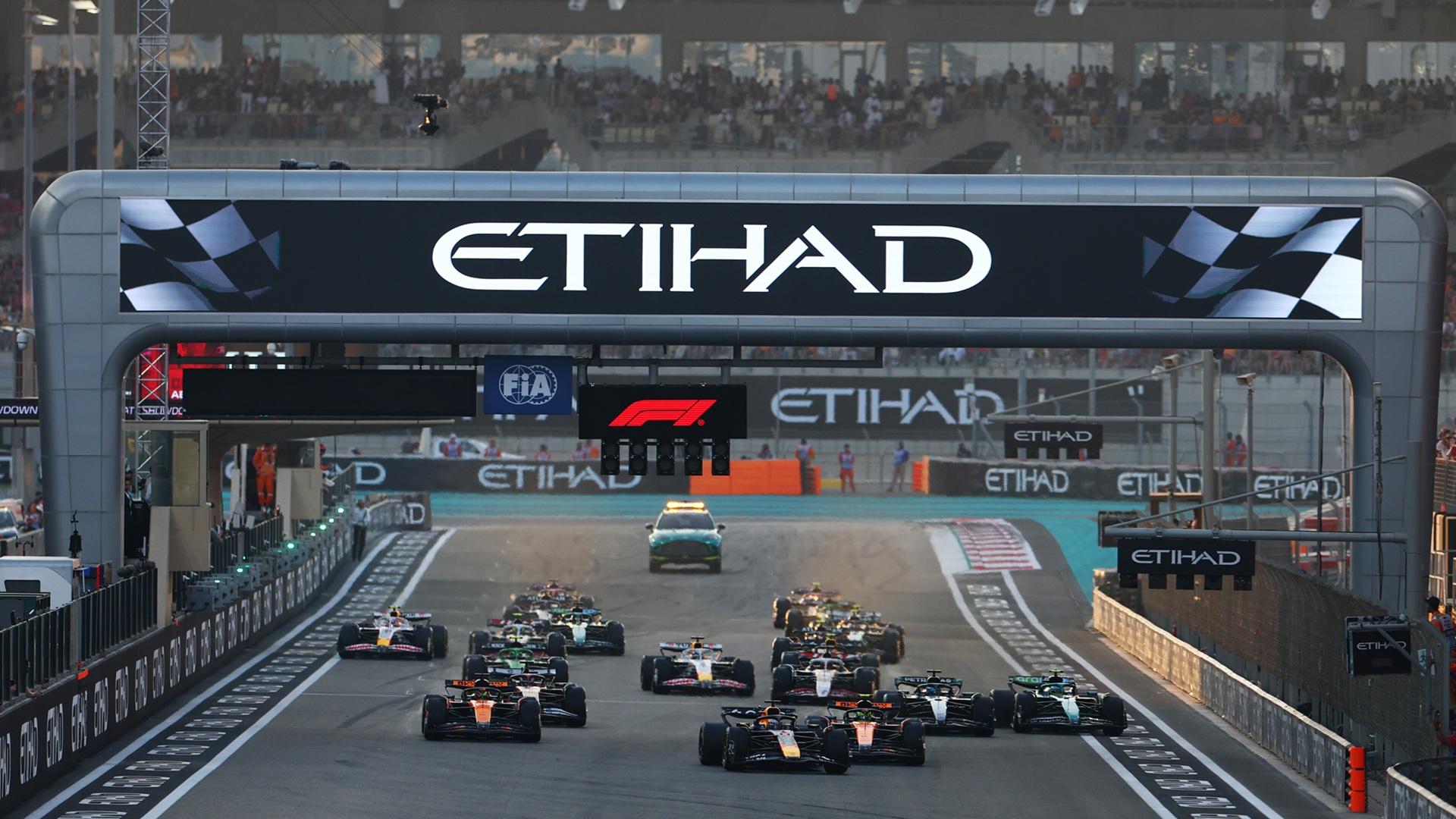 ノリスが初のワールドチャンピオンに輝く！フェルスタッペンがアブダビ