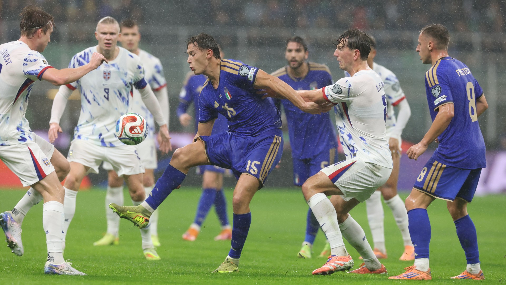 移籍情報】アタランタが25歳MFザニオーロの獲得を発表！年俸大幅減でも