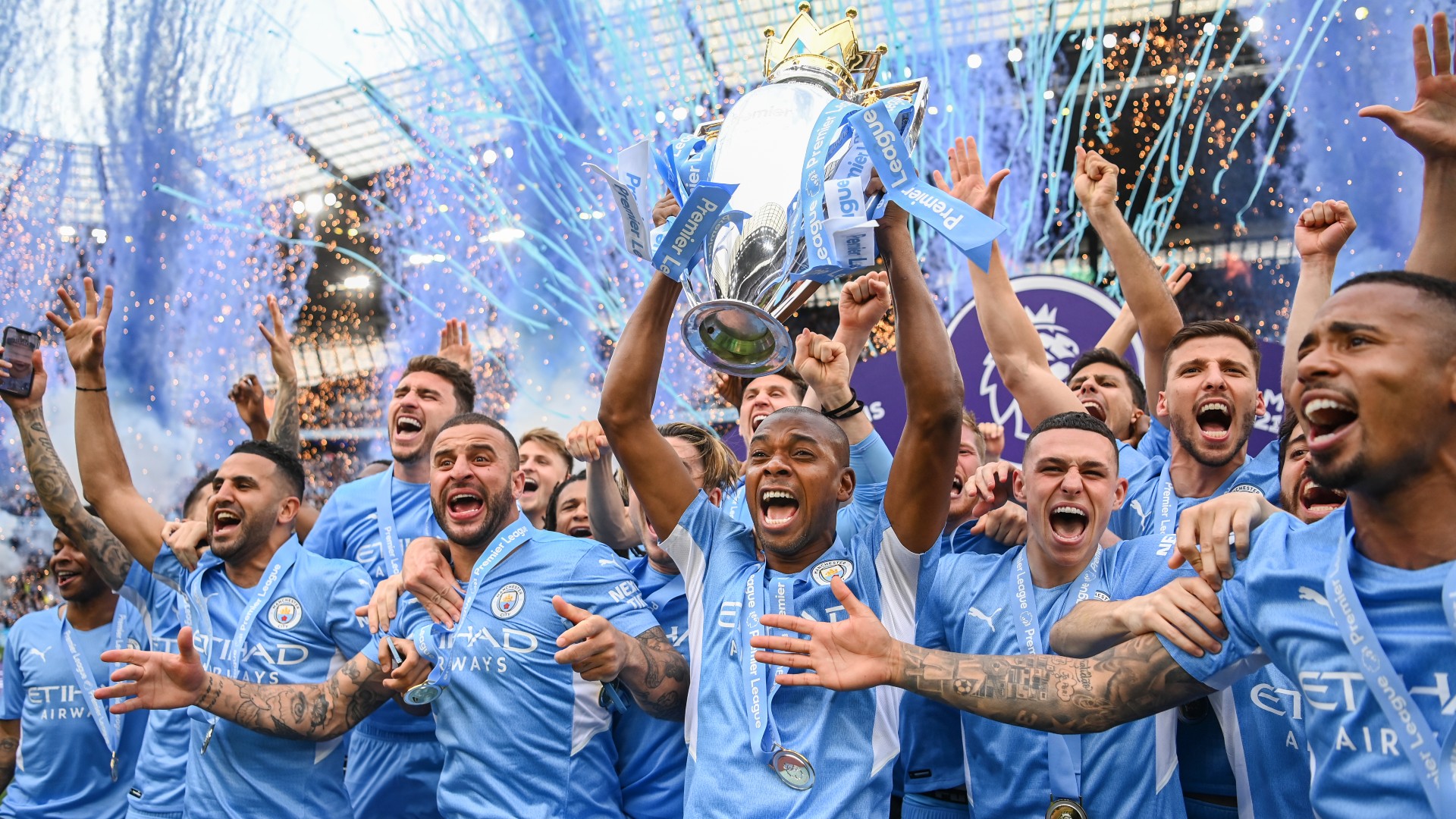 Who are the favourites for the 2022/23 Premier League title? List of