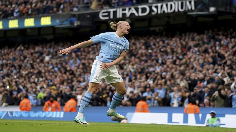 Manchester City vence Brighton pela margem mínima e regressa às vitórias