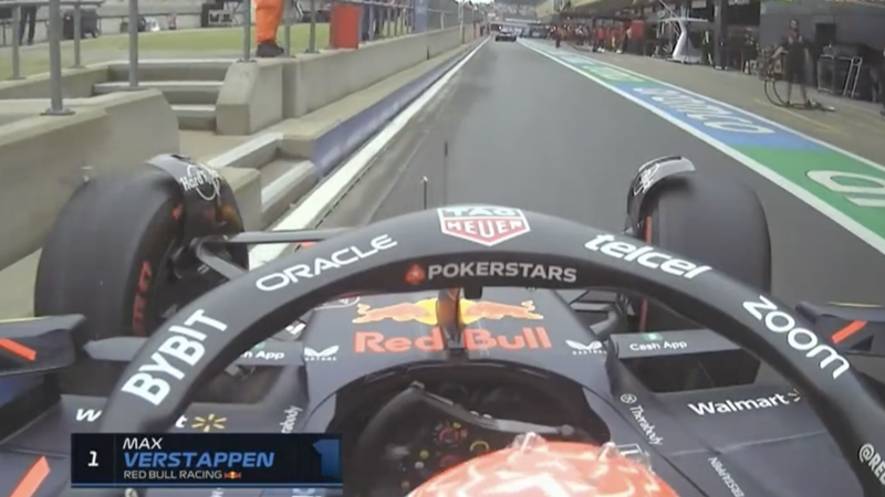 Max Verstappen y su accidente en Silverstone que confirma que es humano: ¡acabó contra el muro en el pit lane!