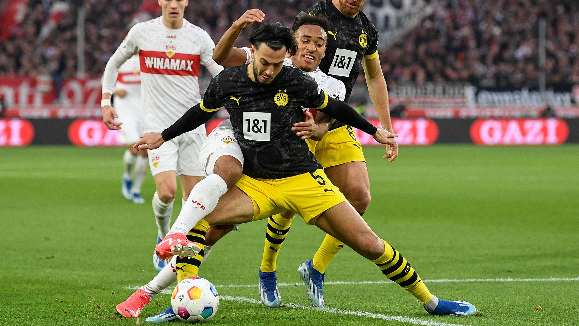 VfB Stuttgart Borussia Dortmund Bundesliga 11112023