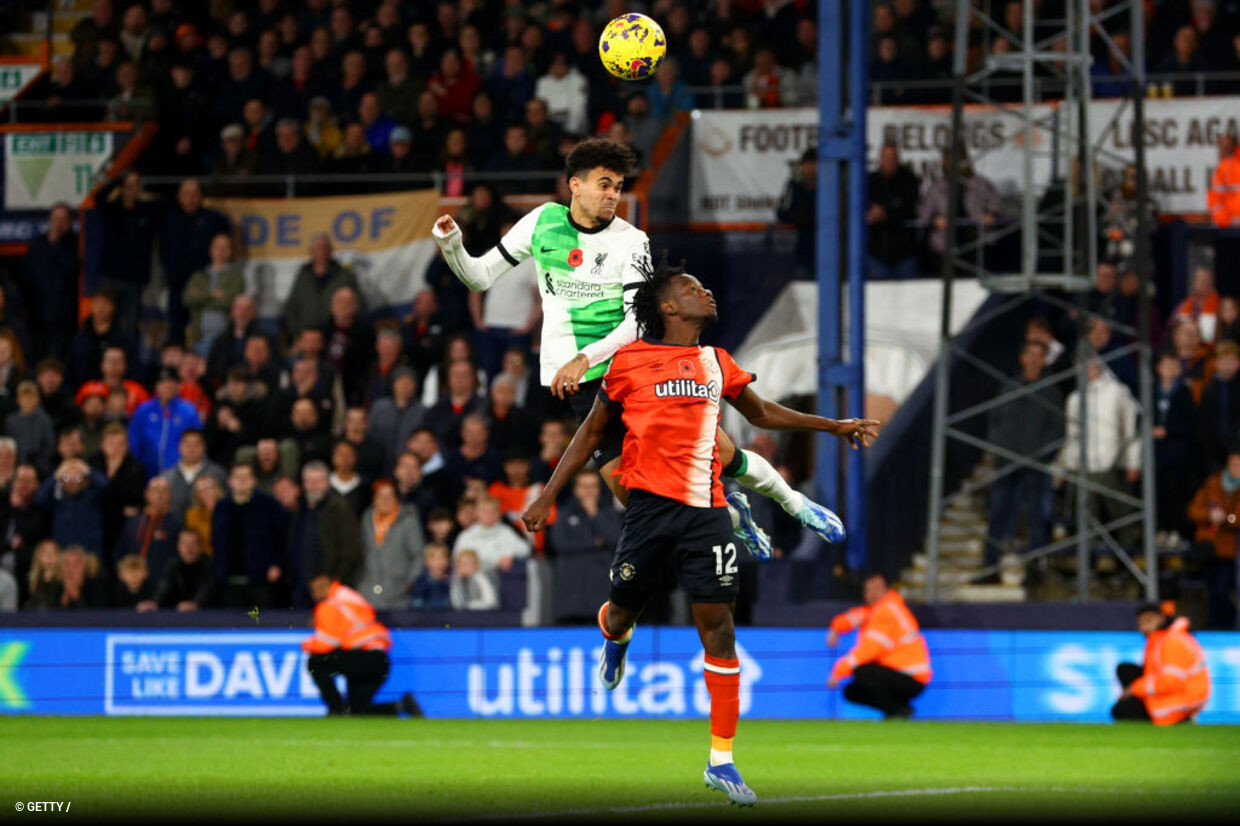 Jogo épico em Luton acaba em empate e com uma mensagem emotiva de