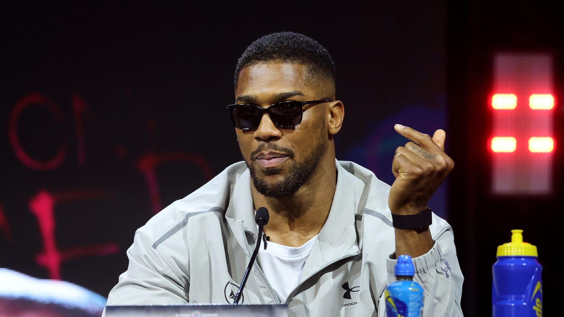 Eddie Hearn hands Anthony Joshua four-word boost as Tyson Fury