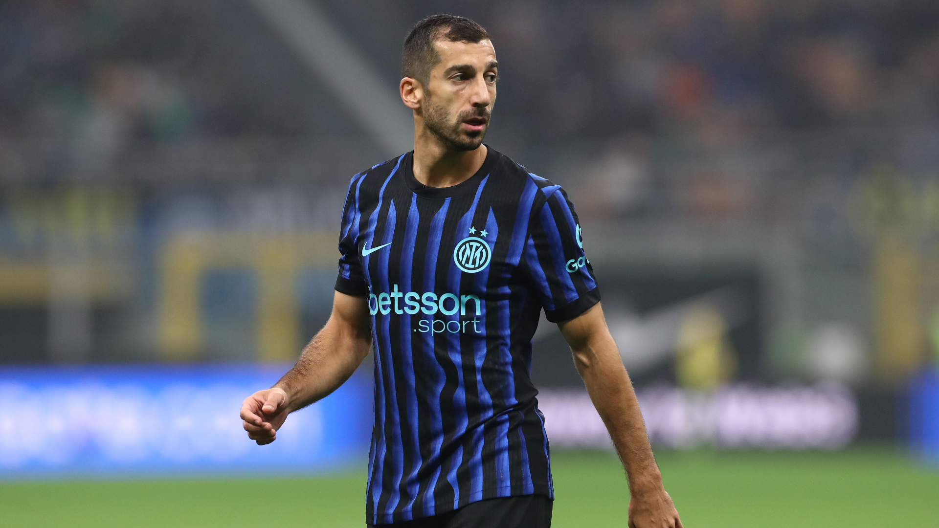 36歳ムヒタリアン「今季の終わりに続けるか引退するか決める