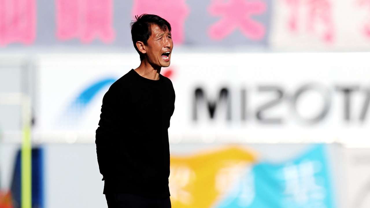 来季から黒田監督が率いる町田 Hcに元鳥栖指揮官の金明輝氏が就任 Jリーグ Dazn News 日本 来季から黒田監督が率いる町田 Hcに元鳥栖指揮官の金明輝氏が就任 Jリーグ Dazn News 日本