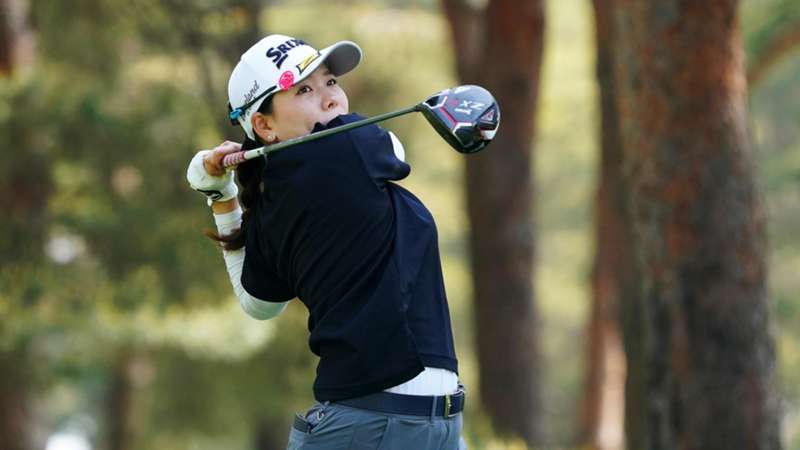 ボギーフリーの勝みなみが 独走態勢 か 女王 稲見らとv争いの週末へ Jlpga ゴルフ Dazn News 日本