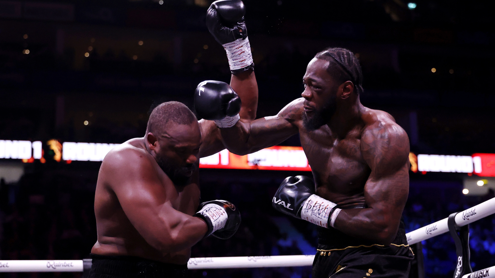 Wilder Wins Split Decision Slop Fest Over Chisora